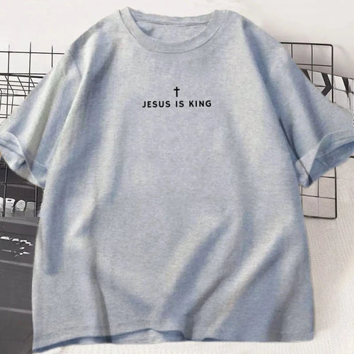 T-Shirt "Jesus is King"